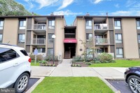 Building Photo - 5915 Tamar Dr