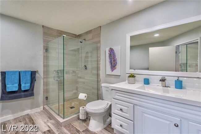 Building Photo - 7067 Westpark Ct