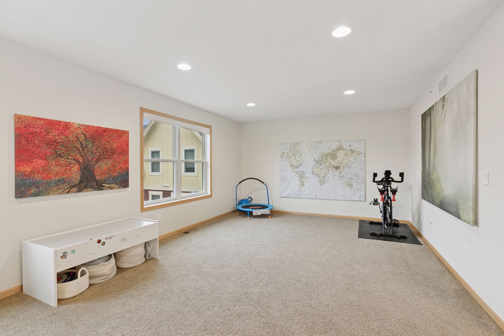 Building Photo - 10749 Falling Water Ln