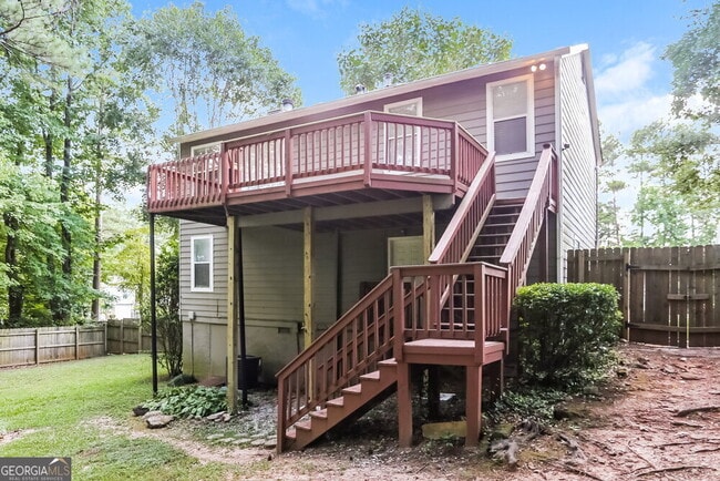 Building Photo - 2400 Boone Pl