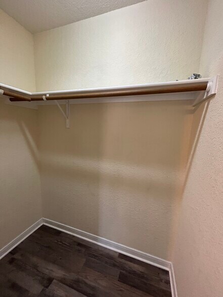 Building Photo - 13613 Woodstone Way