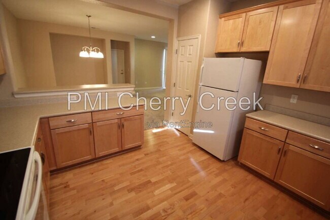 Building Photo - 6385 S Xanadu Way
