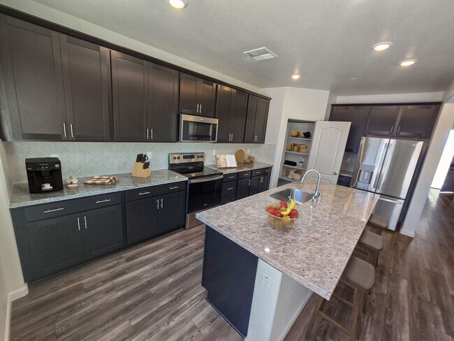 Building Photo - 4140 Markovich Ct
