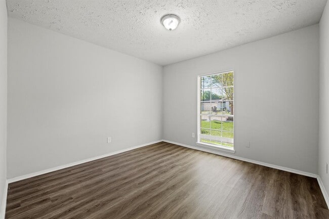 Building Photo - 6450 Bazel Brook Dr