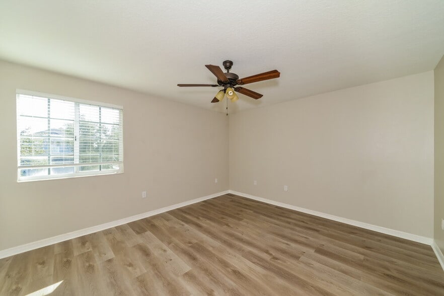 Building Photo - 6316 Laurel Creek Trail