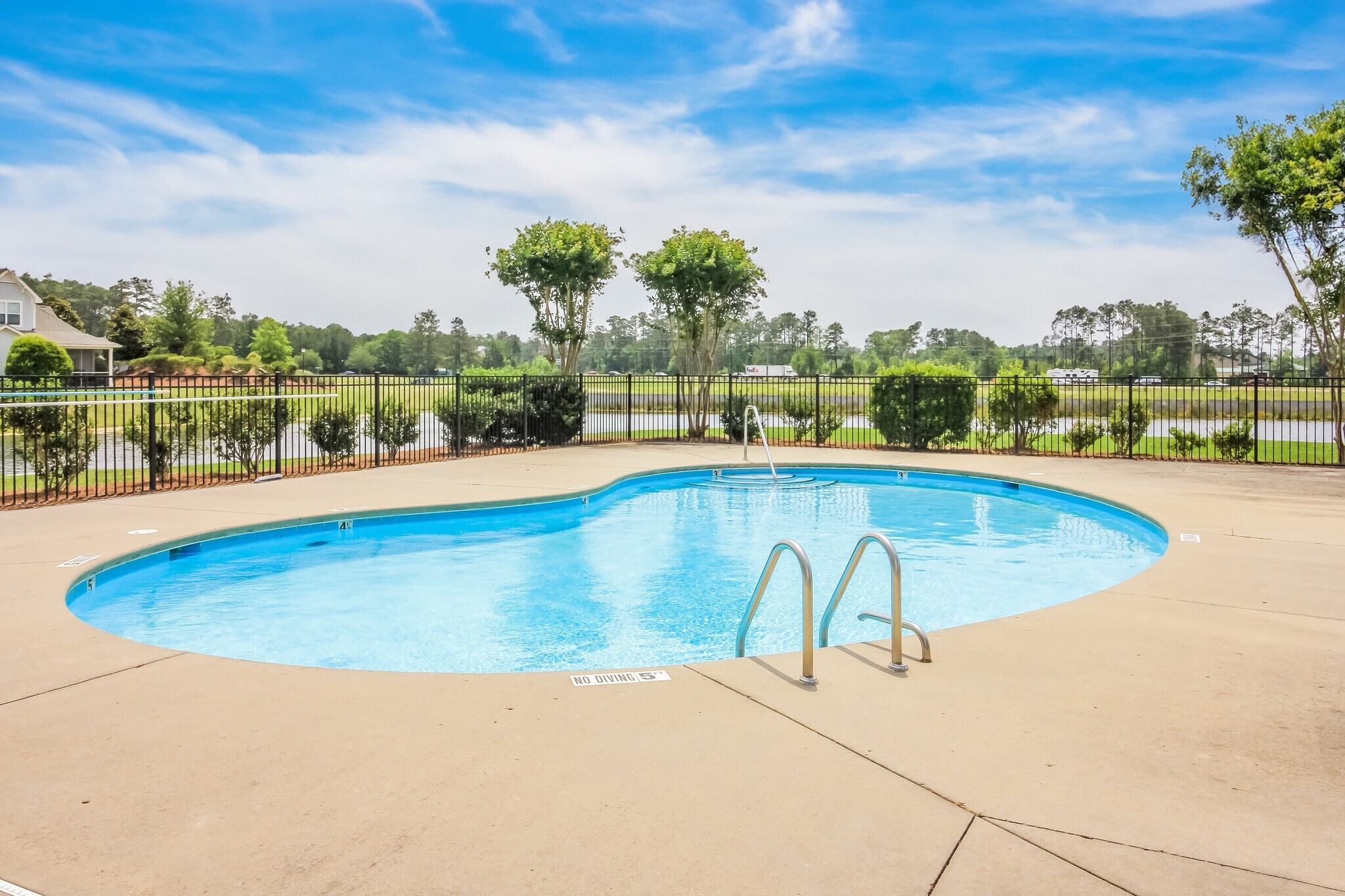 Building Photo - 155 Highlands Glen