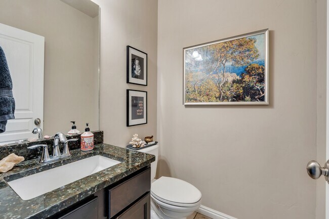 Building Photo - 3357 N 150 W