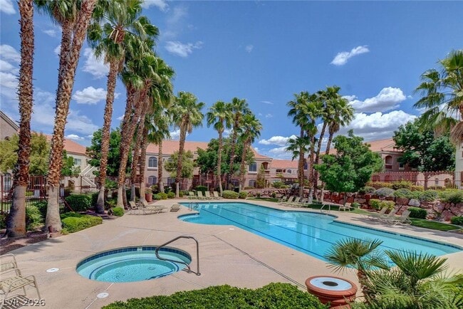 Building Photo - 700 Carnegie St