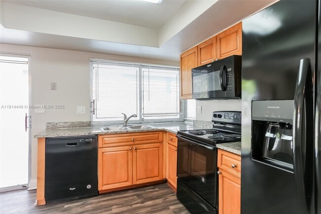 Building Photo - 3391 NW 42nd St