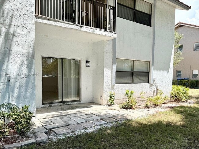 Building Photo - 3700 NW 116th Terrace