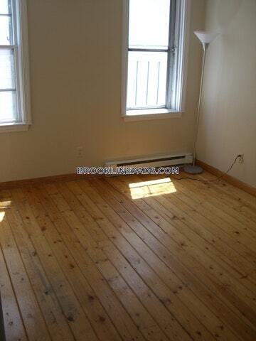 Building Photo - 14 Leverett St
