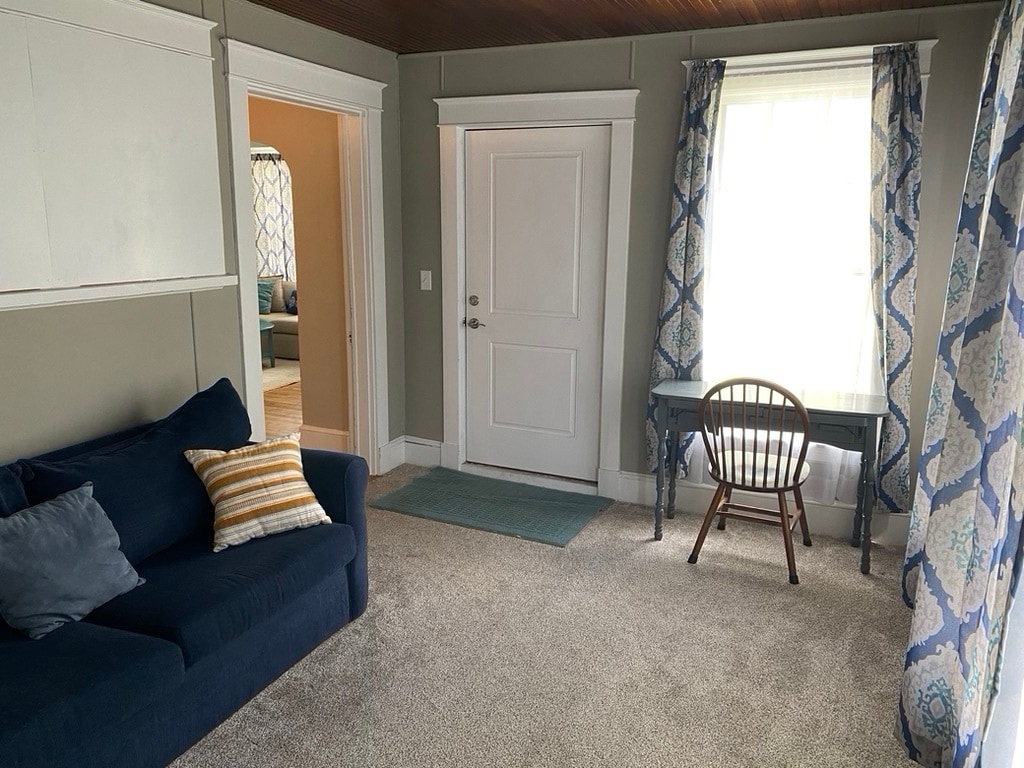 Sunroom w/ door to mailbox - 162 Broadway