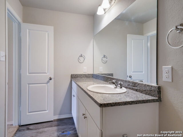 Building Photo - 2852 Rosefinch-