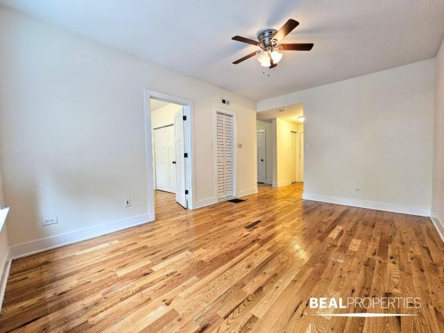 Building Photo - 2 bedroom in CHICAGO IL 60613