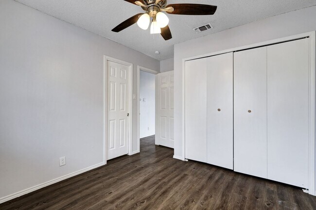 Building Photo - 5234-5236 Meadow Rise Street