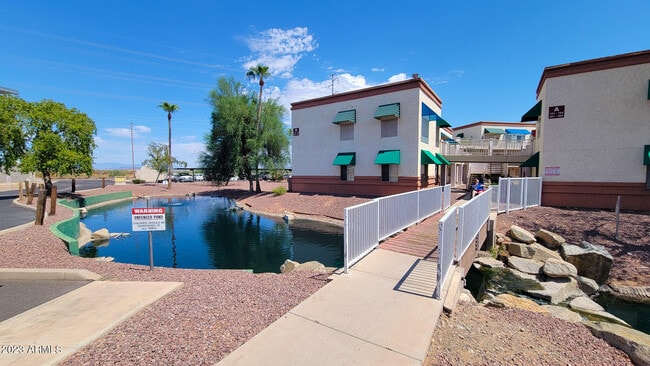 Building Photo - 12123 W Bell Rd