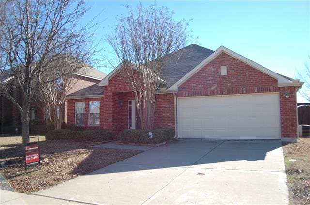 Building Photo - 5313 Comanche Wells Dr