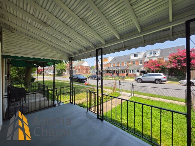 Building Photo - 203 Chestnut St