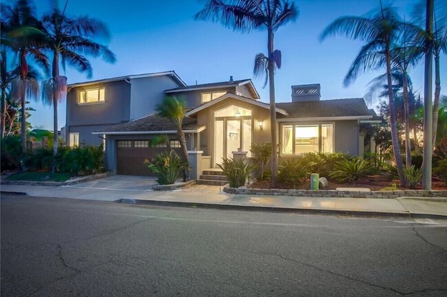 Building Photo - Luxury Bird Rock Retreat | 3BR Oasis w/ Po...