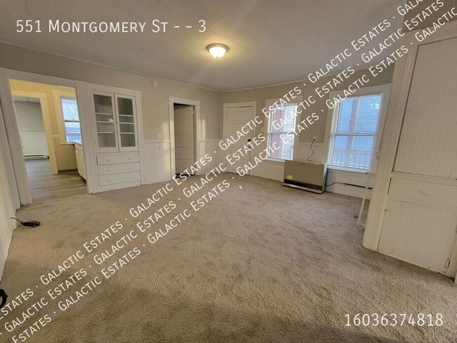 Building Photo - Third floor super spacious 4 bedroom apart...