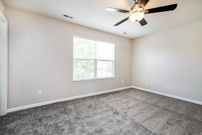 Building Photo - 248 Weststone Blvd