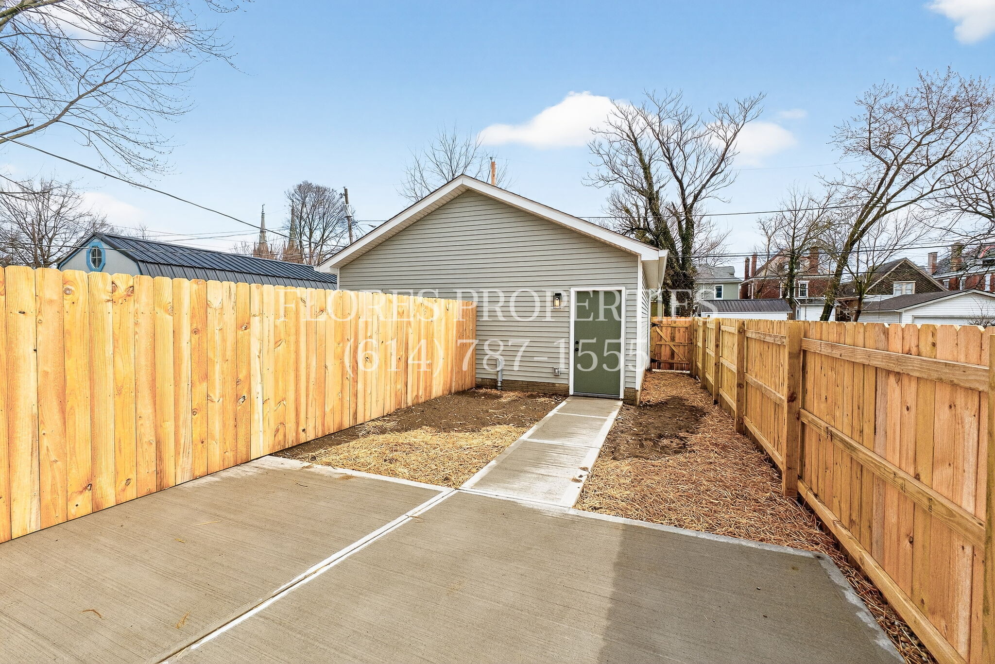 Building Photo - 698 S 22nd St