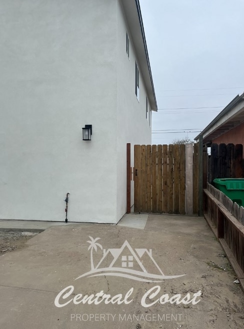 Building Photo - 0 Agnes Ave