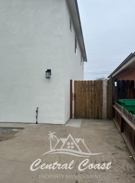 Primary Photo - 0 Agnes Ave