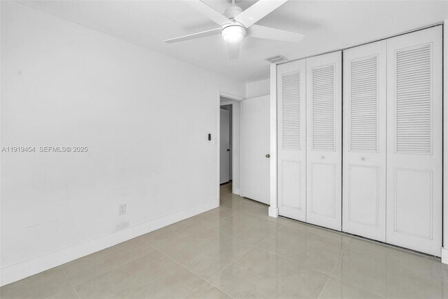 Building Photo - 13011 SW 80th St