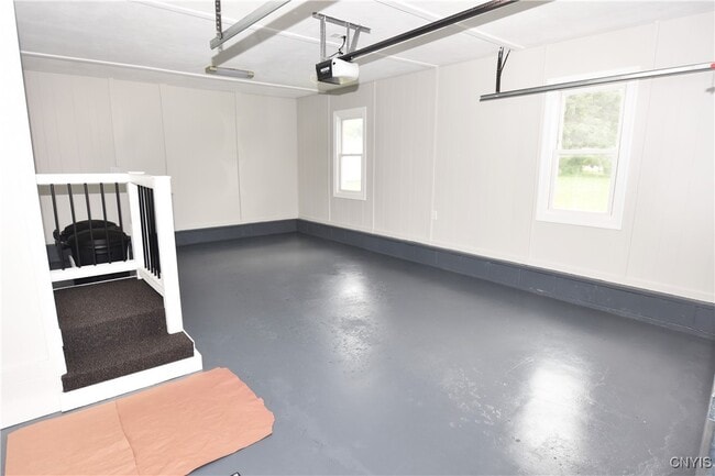 Building Photo - 1401 Woodbury Dr