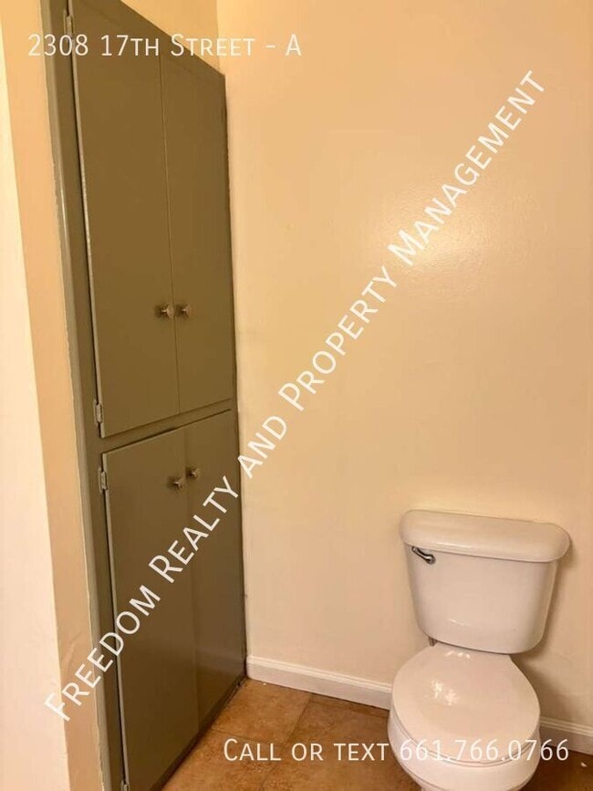 Building Photo - 2308 17th St