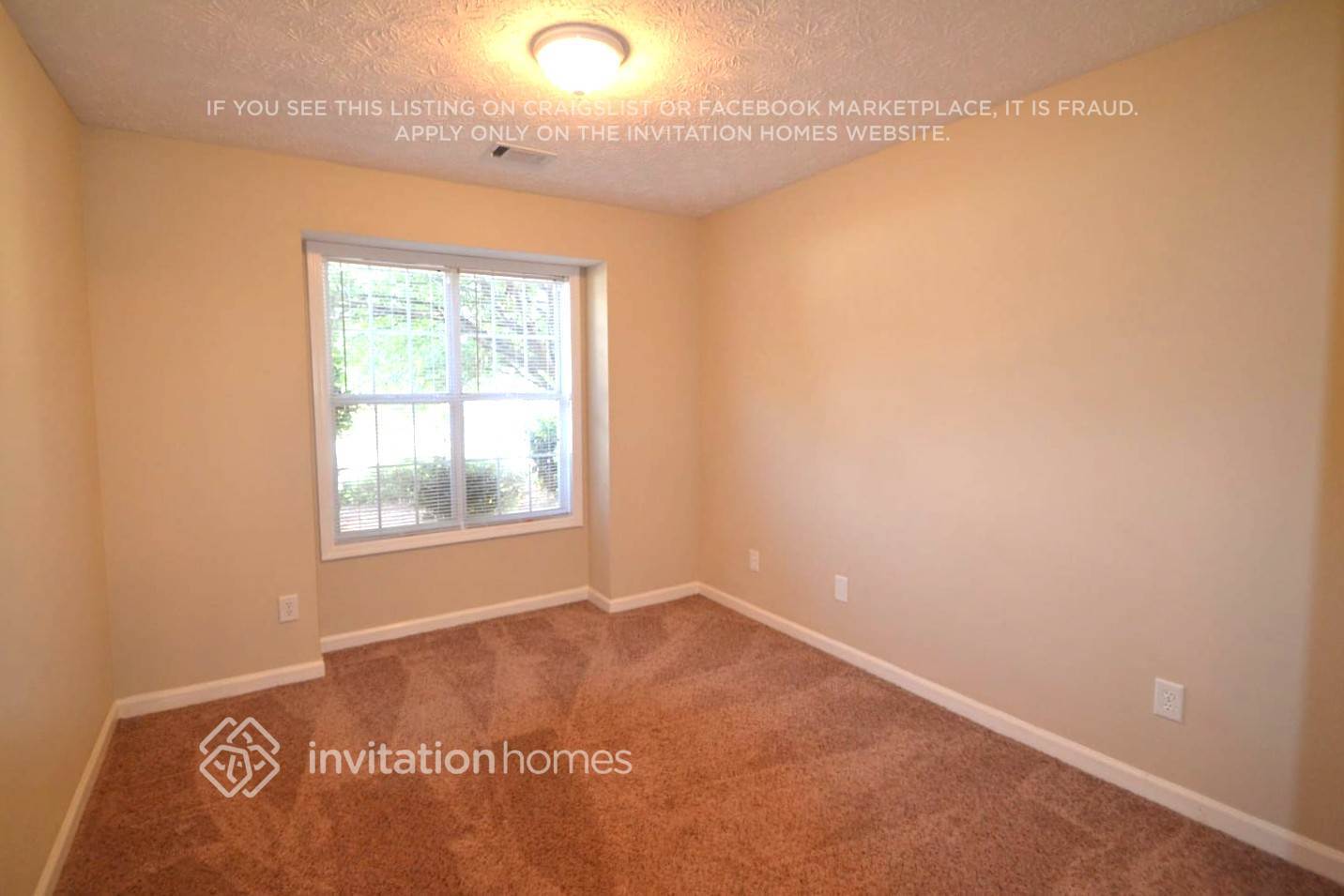 Building Photo - 404 Old Ivy Path