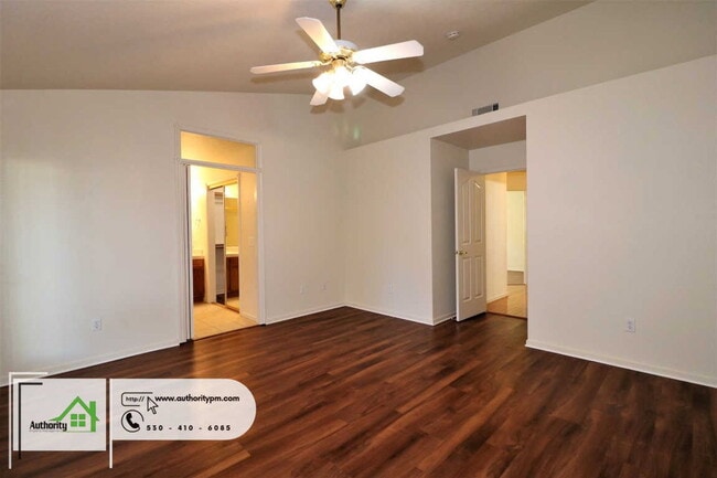 Building Photo - 2169 Sophy Pl