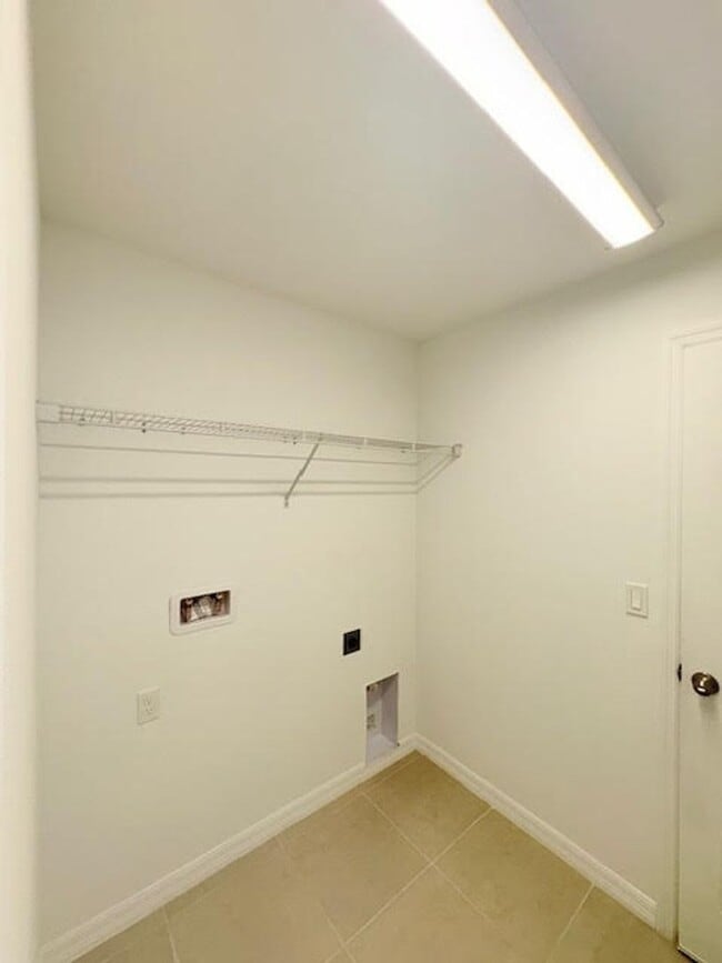 Building Photo - 125 Seattle Trail