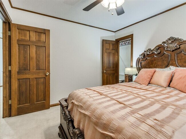 Building Photo - 3465 Brush Creek Rd