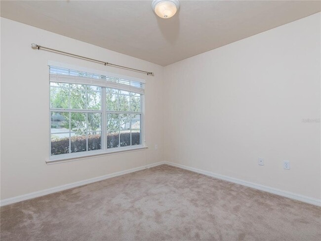 Building Photo - 10727 NW 65 Way