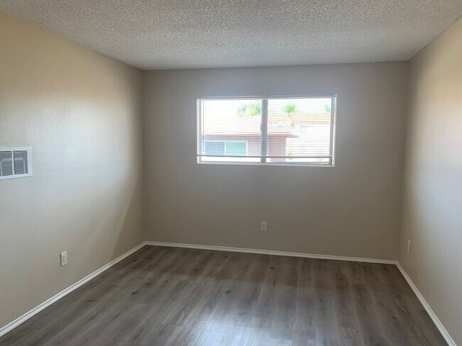 Building Photo - 9719 Winter Gardens Blvd