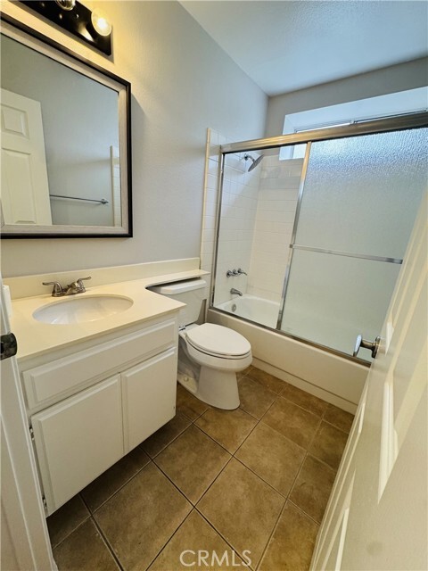 Building Photo - 873 S Sapphire Ln