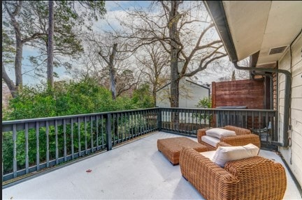 Building Photo - 775 Worthshire St