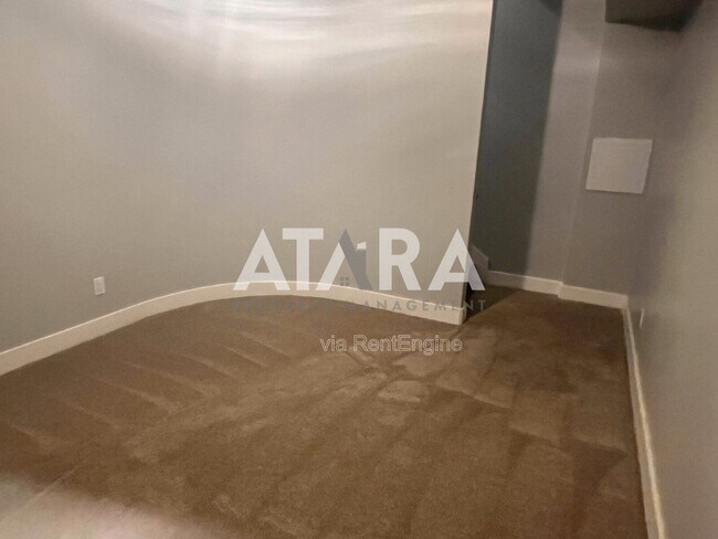 Building Photo - 9167 S Galette Ln