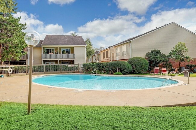 Building Photo - 5005 Georgi Ln