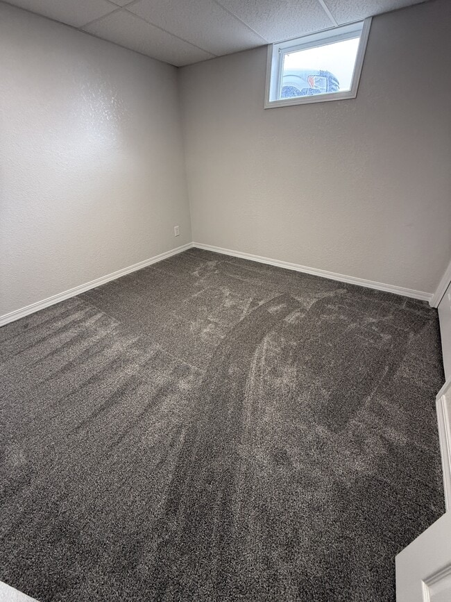 Building Photo - 6233 43rd St SW