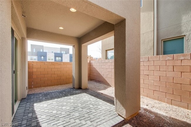 Building Photo - 11285 Essence Point Ave