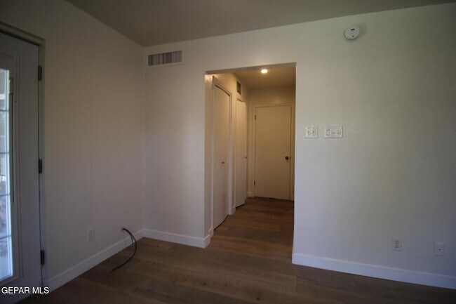 Building Photo - 19014 Armington Dr