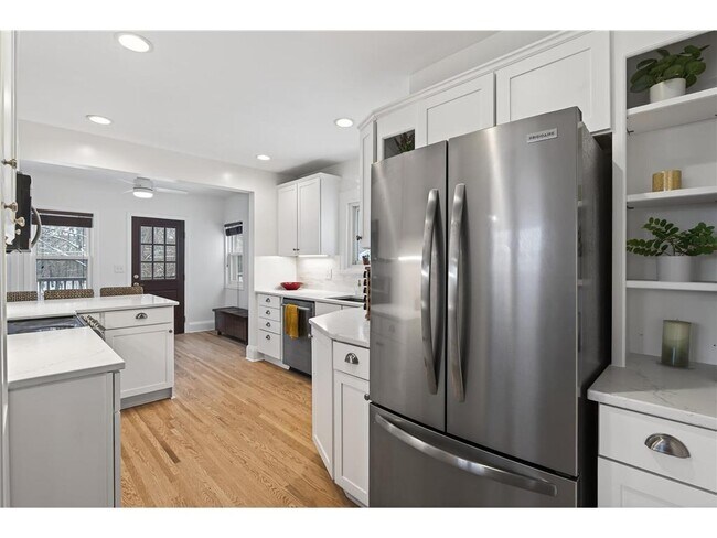 Building Photo - 1628 Princeton