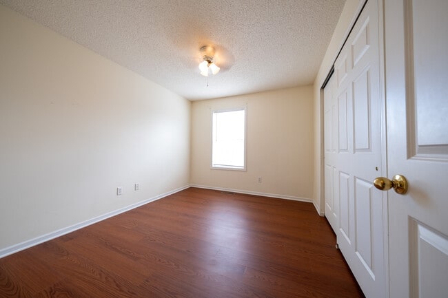 Building Photo - 9345 Rath Pl