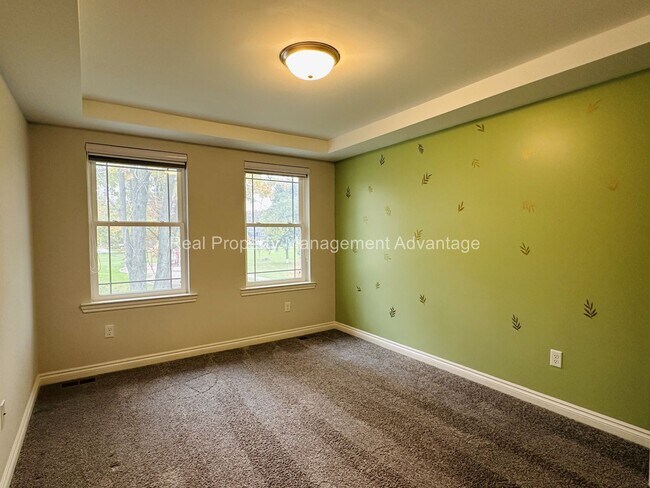Building Photo - Stunning Contemporary New Build in Northwest Royal Oak