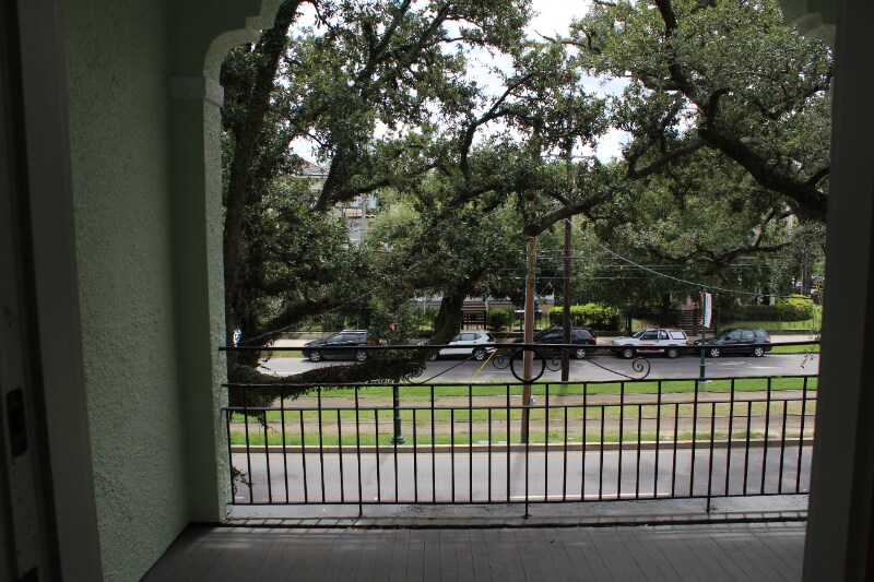 Building Photo - 2309 St Charles Ave