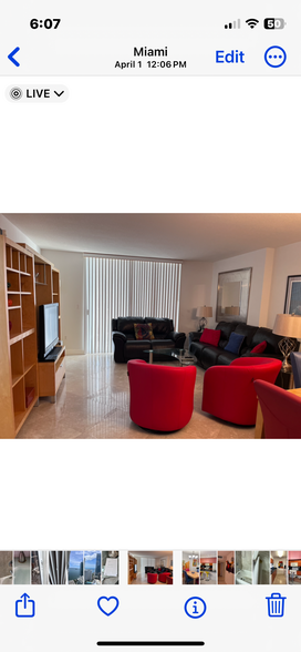 Building Photo - 1200 Brickell Bay Dr