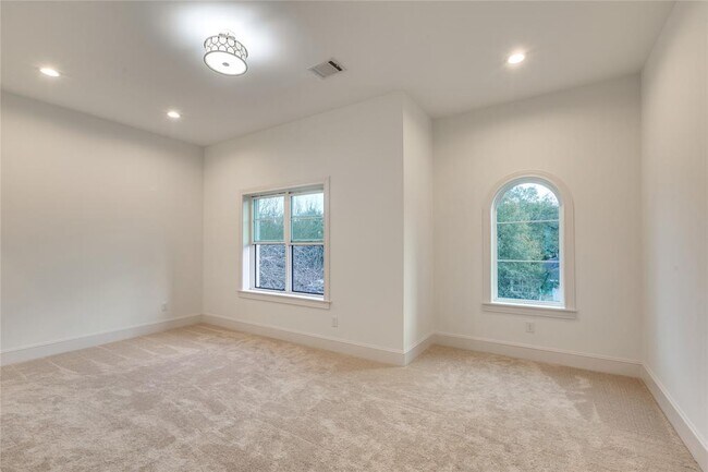 Building Photo - 3302 Elmridge St
